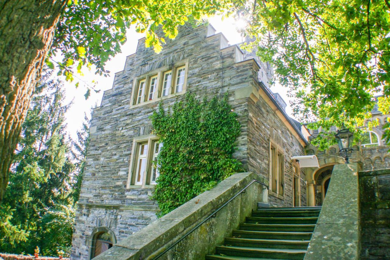 Saar Castle - Cozy Mansion Near Vineyard Villa Serrig Bagian luar foto