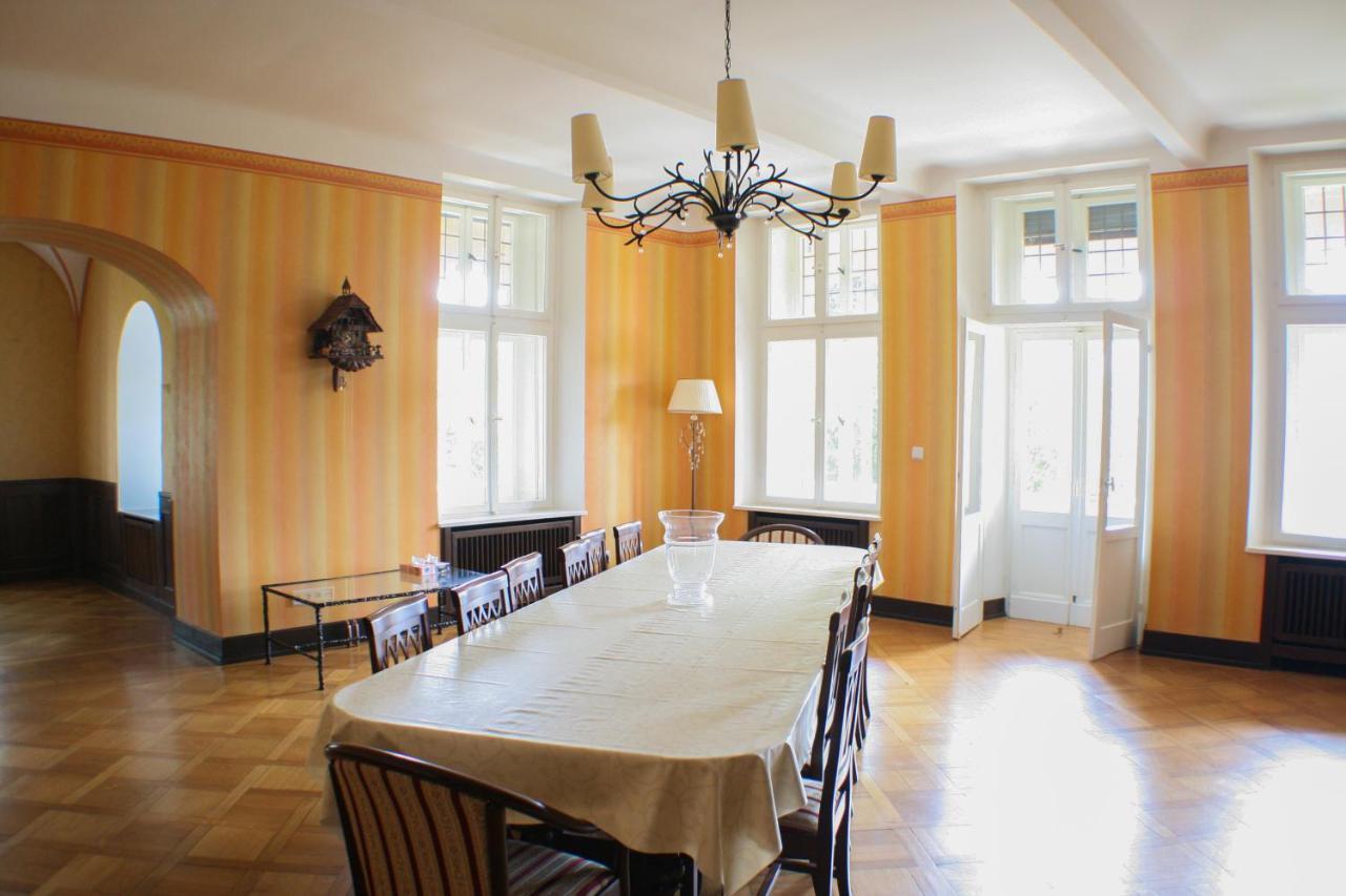 Saar Castle - Cozy Mansion Near Vineyard Villa Serrig Bagian luar foto