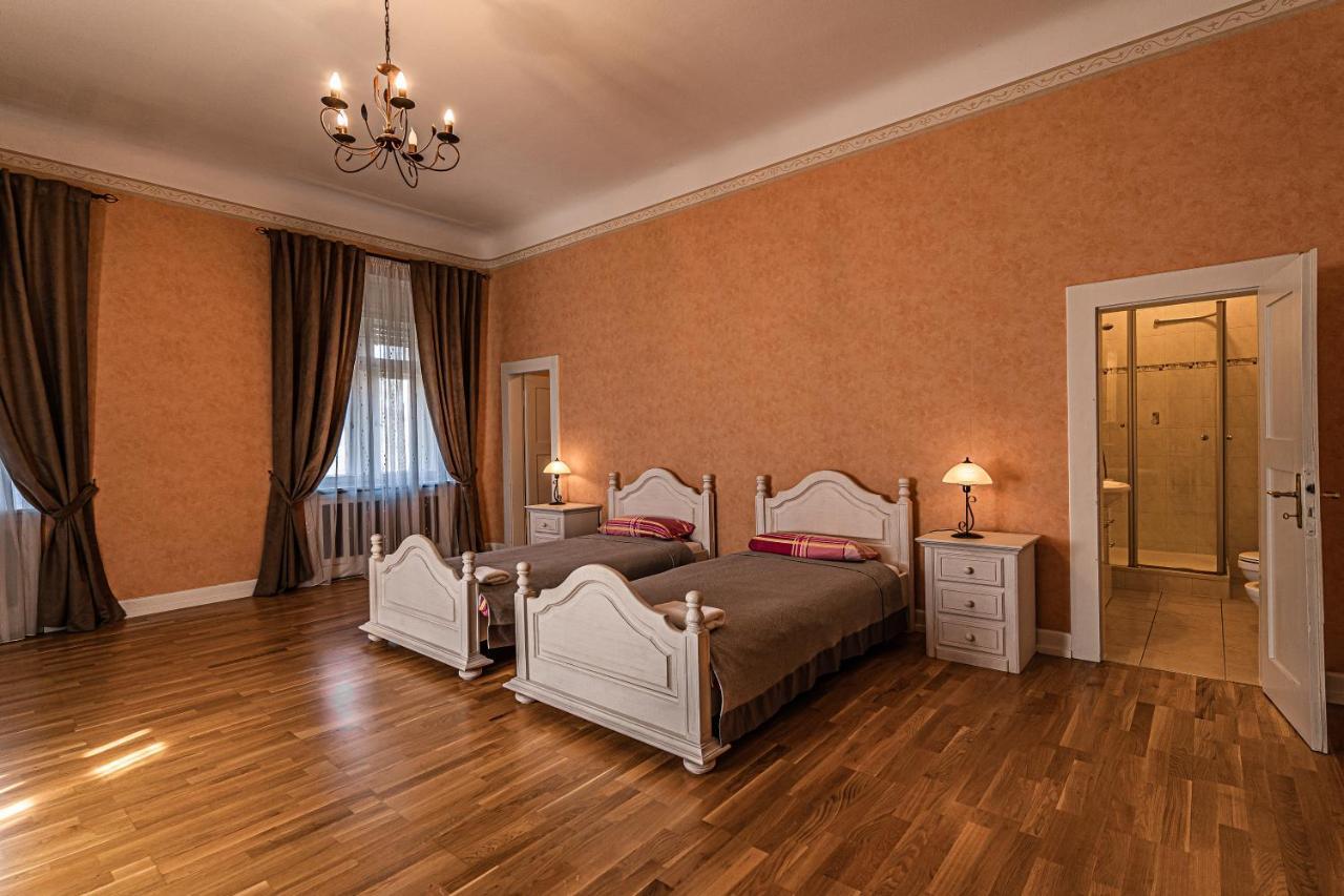 Saar Castle - Cozy Mansion Near Vineyard Villa Serrig Bagian luar foto
