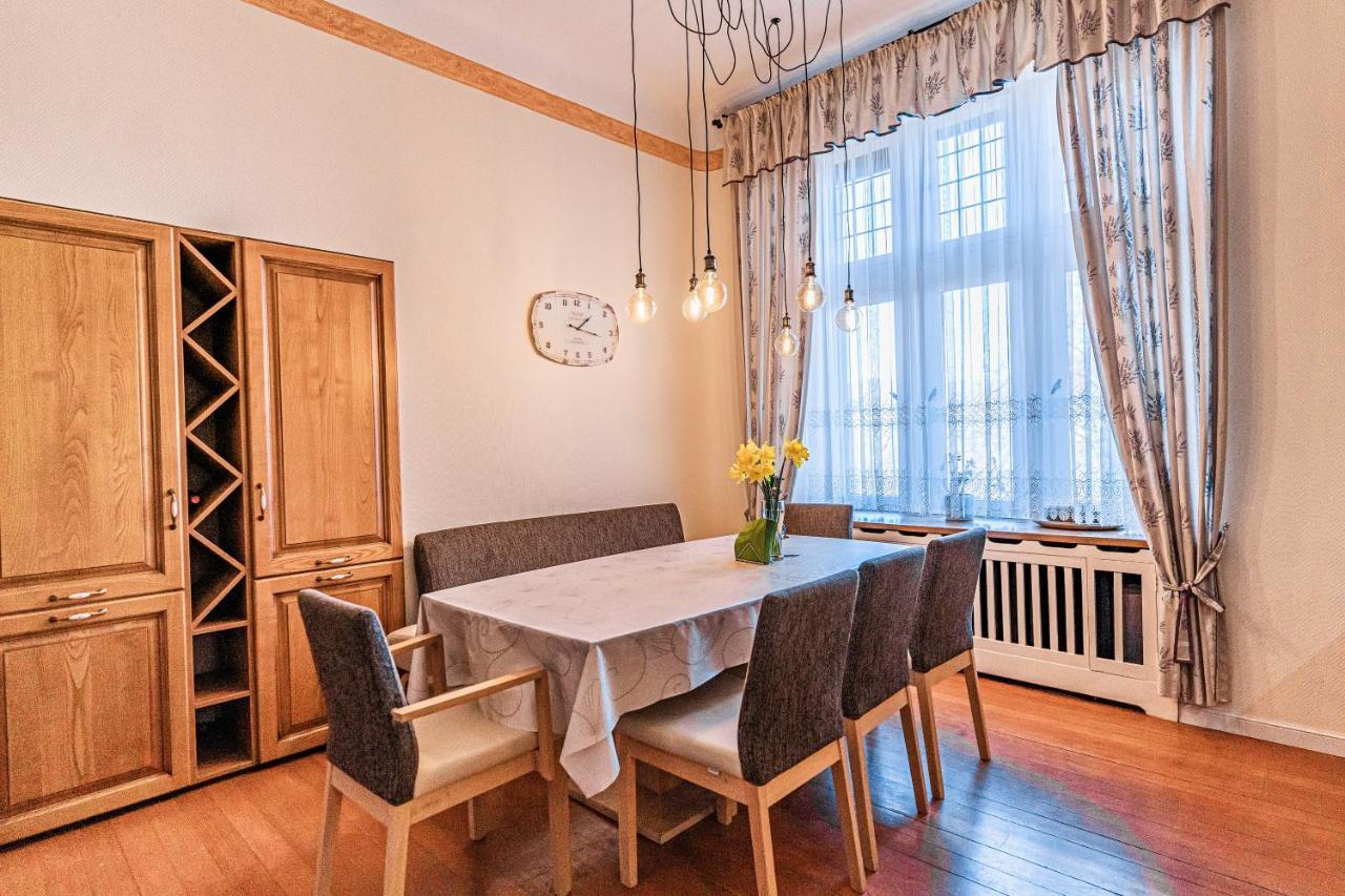 Saar Castle - Cozy Mansion Near Vineyard Villa Serrig Bagian luar foto